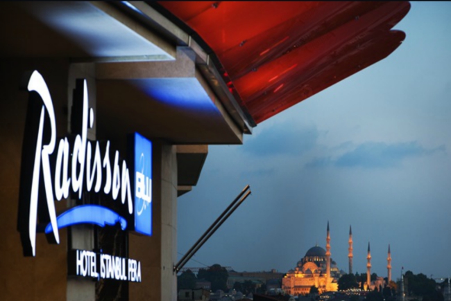 Radisson Blu Hotel İstanbul Pera Yılın Franchise Oteli Ödülünü Aldı